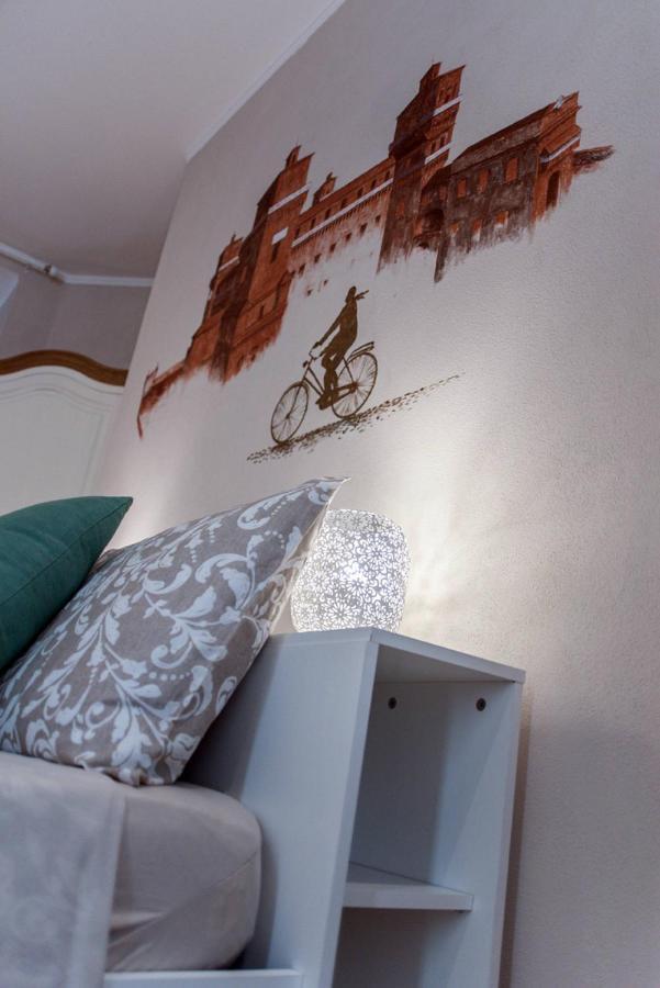 A Due Passi Dal Castello Apartment Ferrara Exterior photo